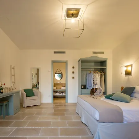 Romantic Relais Bed and breakfast
