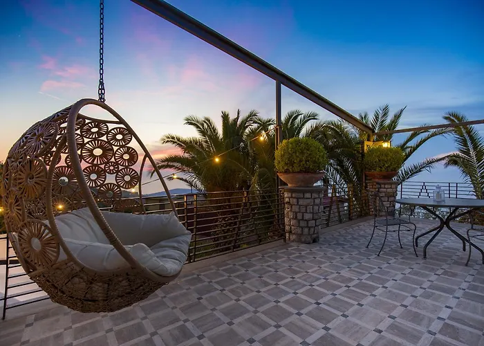 לינה וארוחת בוקר Romantic Relais 4*