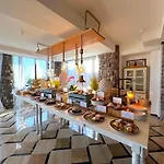 Romantic Relais