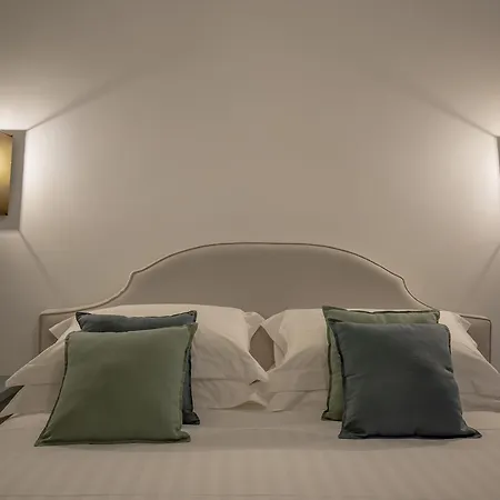 Romantic Relais Bed & Breakfast 3*