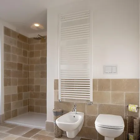 Oda ve Kahvaltı Romantic Relais 4*